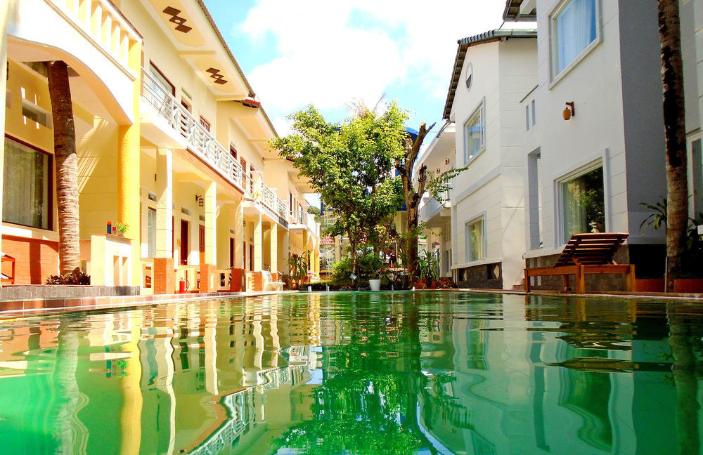 Oyo 614 Phu Quy Resort Luaran gambar