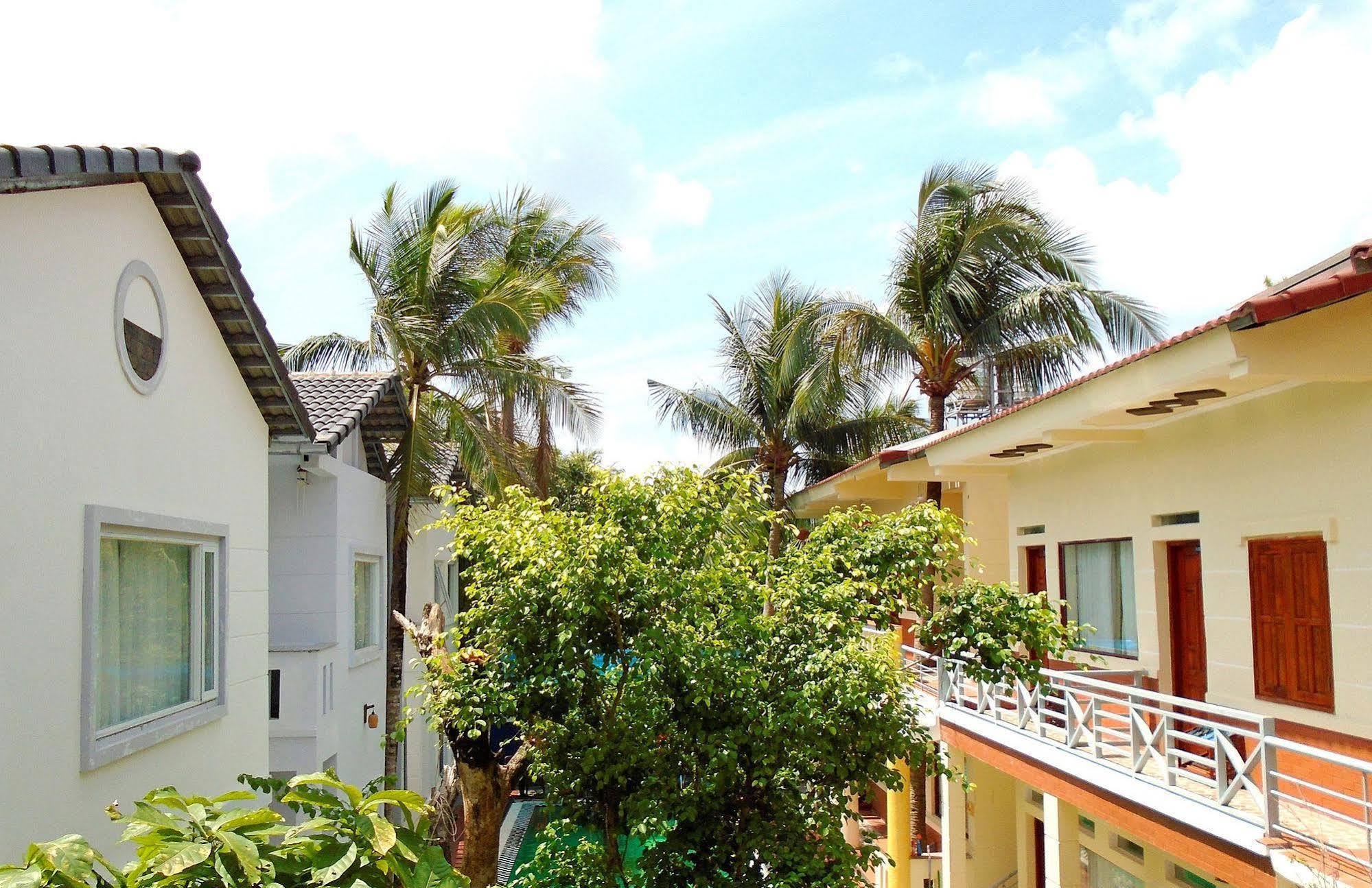 Oyo 614 Phu Quy Resort Luaran gambar