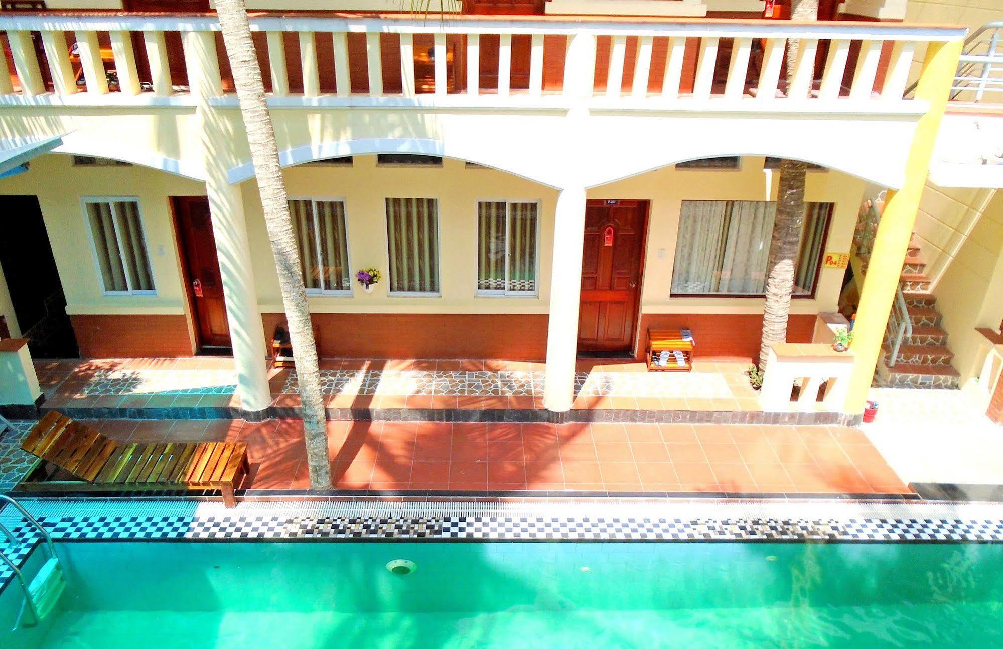 Oyo 614 Phu Quy Resort Luaran gambar