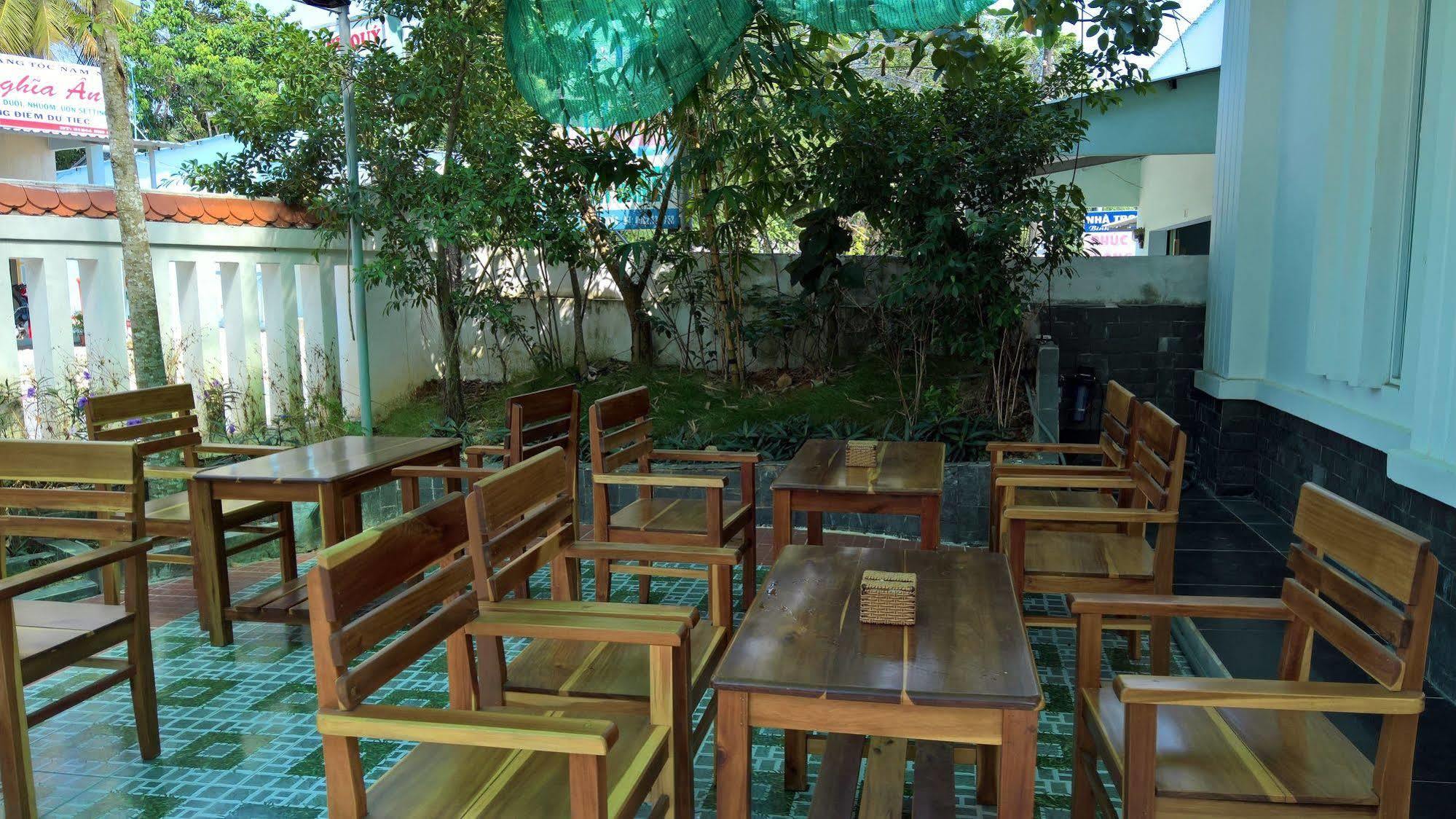 Oyo 614 Phu Quy Resort Luaran gambar